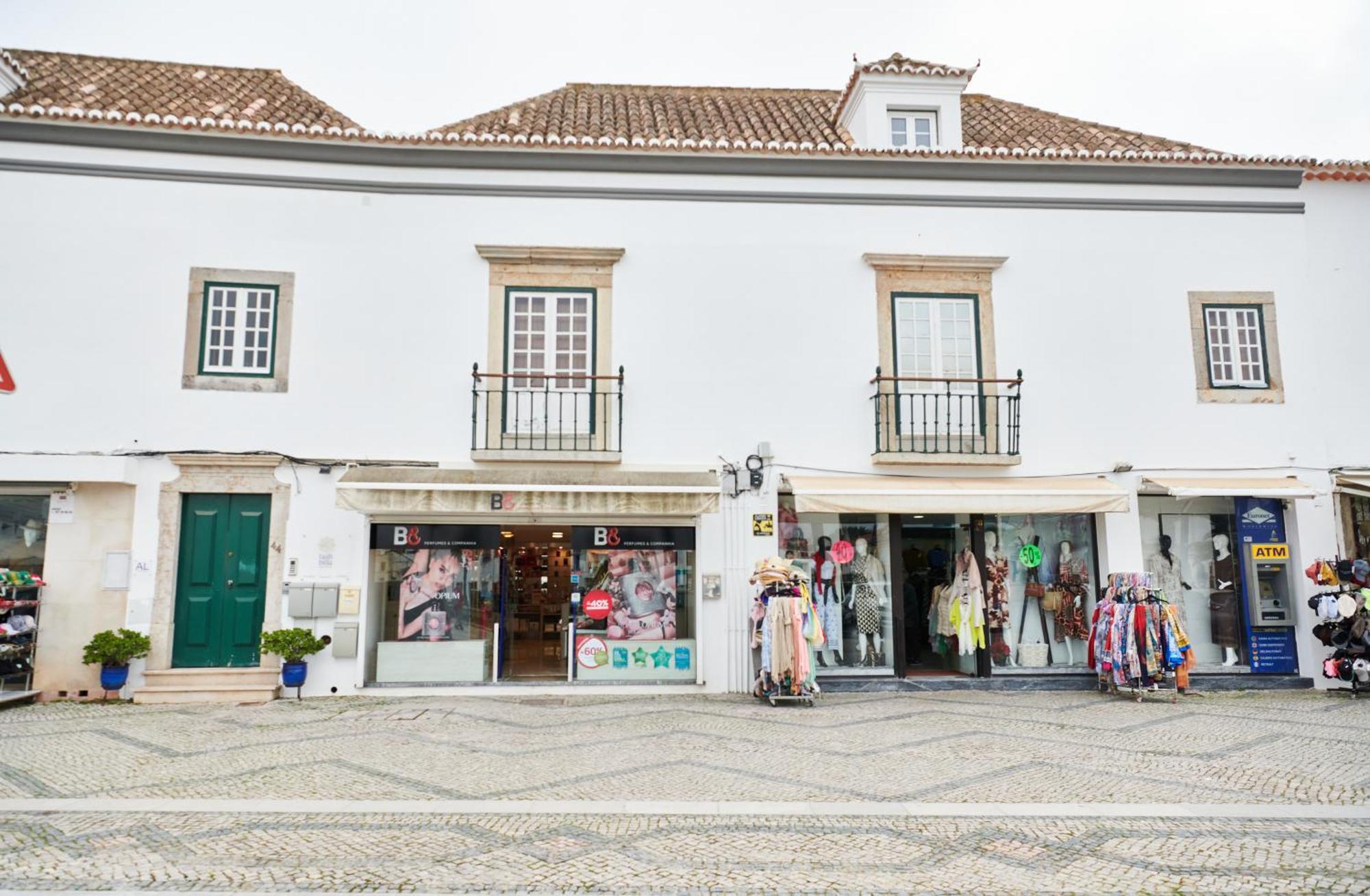 Taah Billa Guest house Tavira